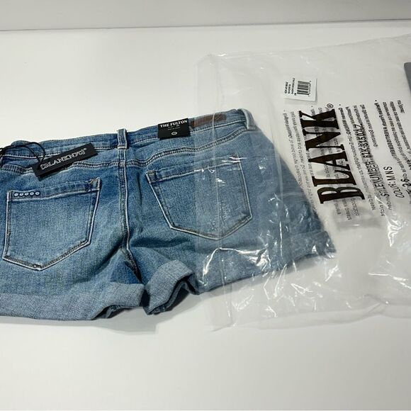 BLANK NYC Jean Shorts Medium Wash NWT Size 26 - Picture 3 of 9